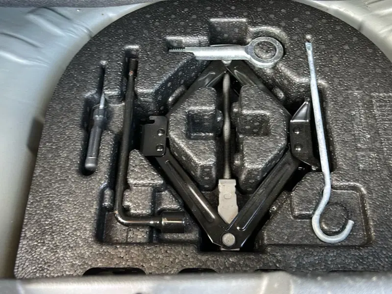 Opel Karl usata a Latina (11)
