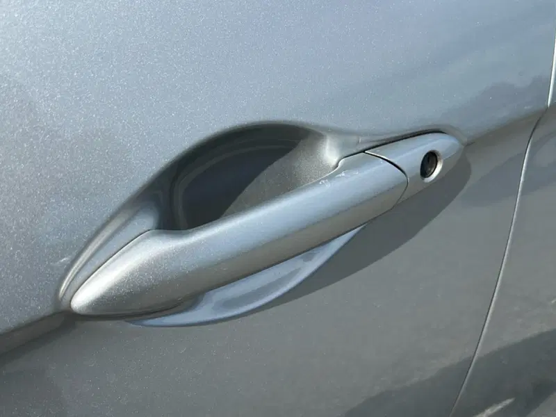 Opel Karl usata a Latina (9)