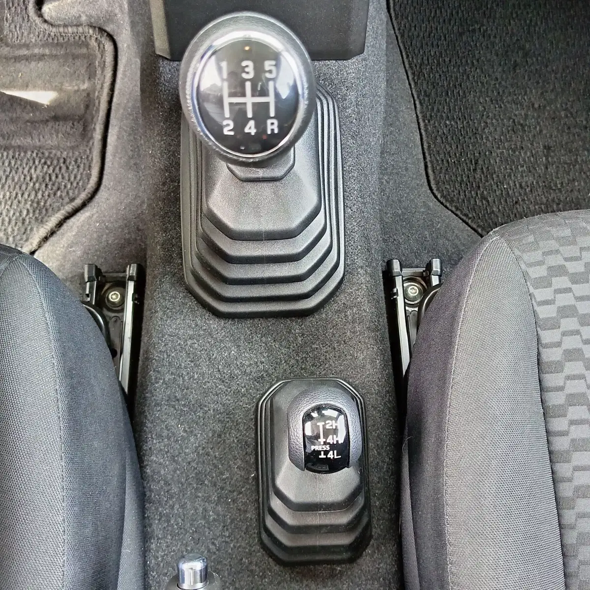 Suzuki Jimny usata a L'Aquila (13)