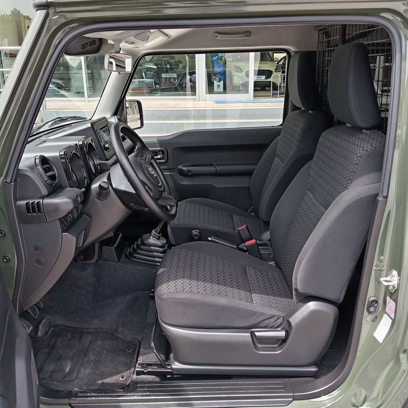 Suzuki Jimny usata a L'Aquila (15)