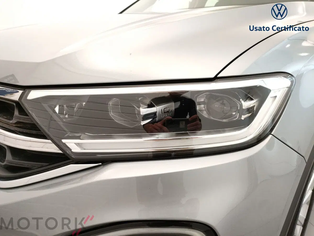 Volkswagen T-Roc usata a Varese (7)