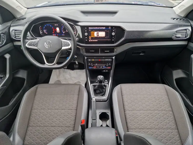 Volkswagen T-Cross usata a Siena (13)