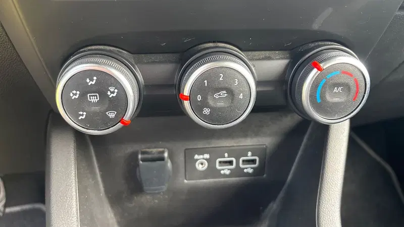 Renault Clio usata a Padova (13)