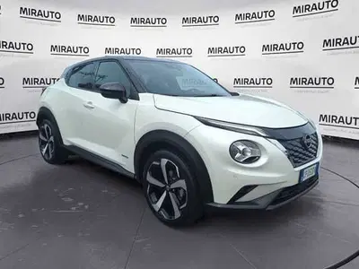 Nissan Juke 1.6 hev N-Connecta del 2023 usata a Roma