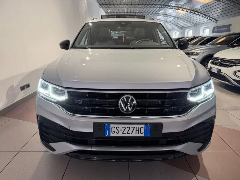 Volkswagen Tiguan usata a Genova (7)