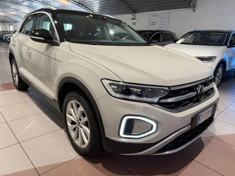 Volkswagen T-Roc usata a Genova (6)