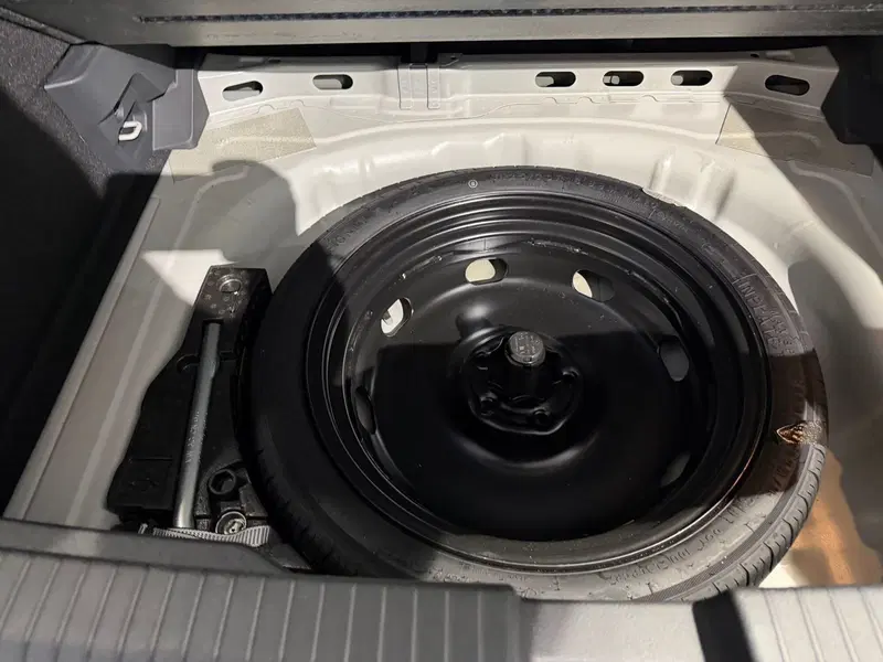 Volkswagen T-Roc usata a Genova (9)