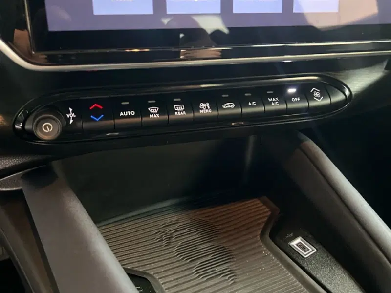 Alfa Romeo Junior usata a Roma (19)