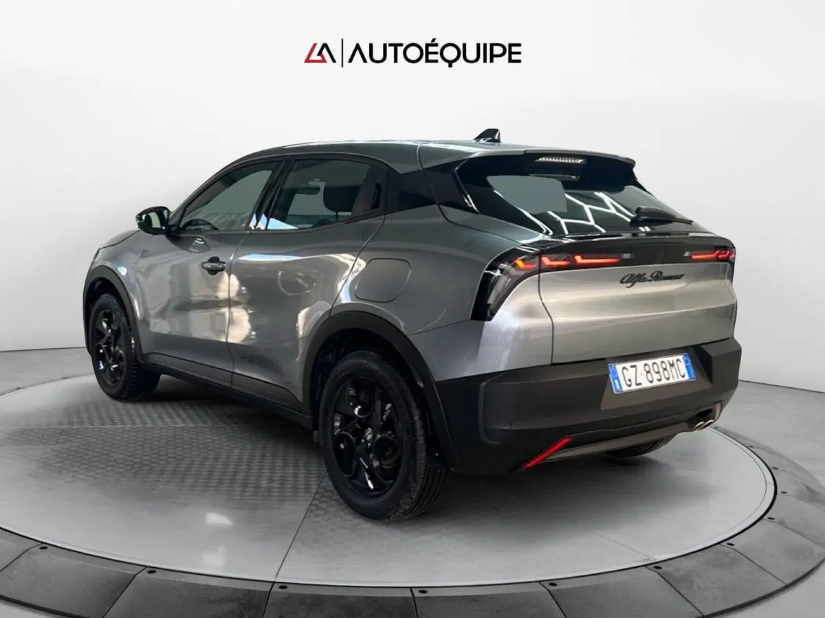 Alfa Romeo Junior usata a Roma (3)