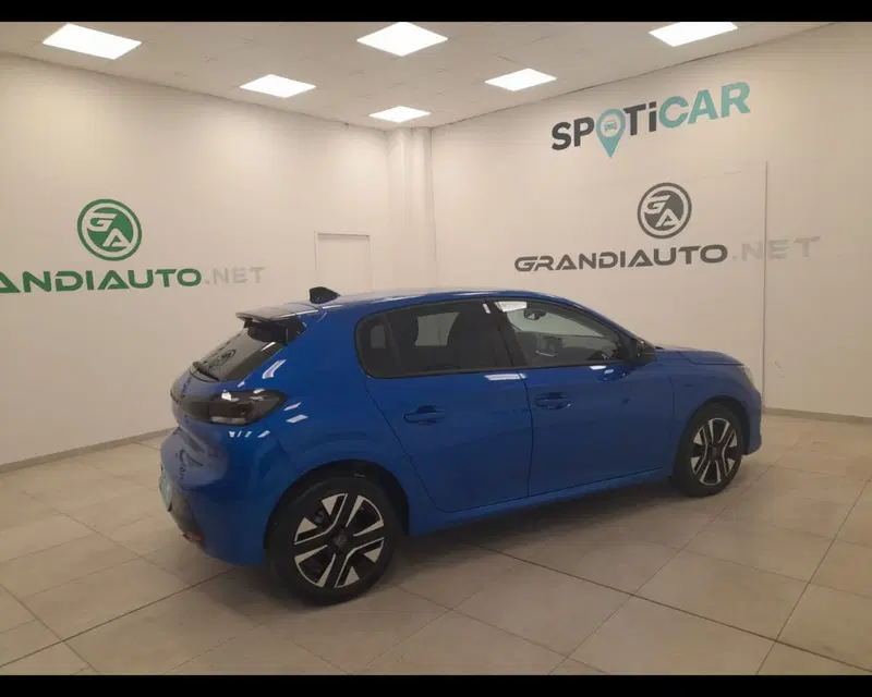 Peugeot 208 nuova a Alessandria (7)