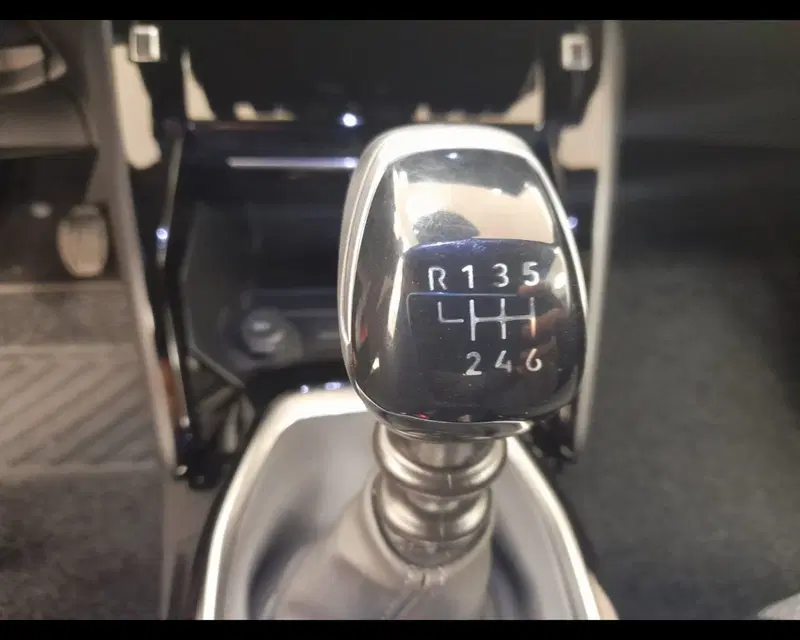 Peugeot 2008 nuova a Alessandria (19)