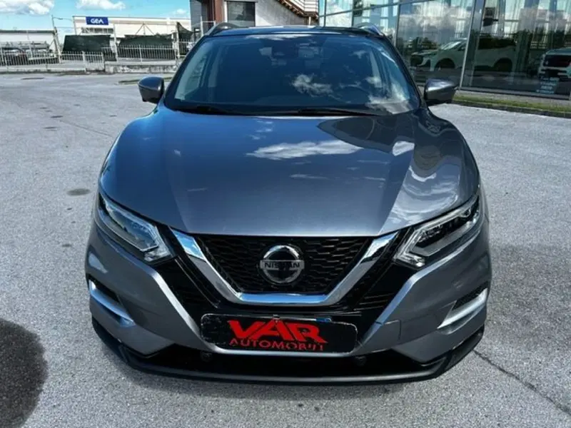 Nissan Qashqai usata a Cuneo (2)
