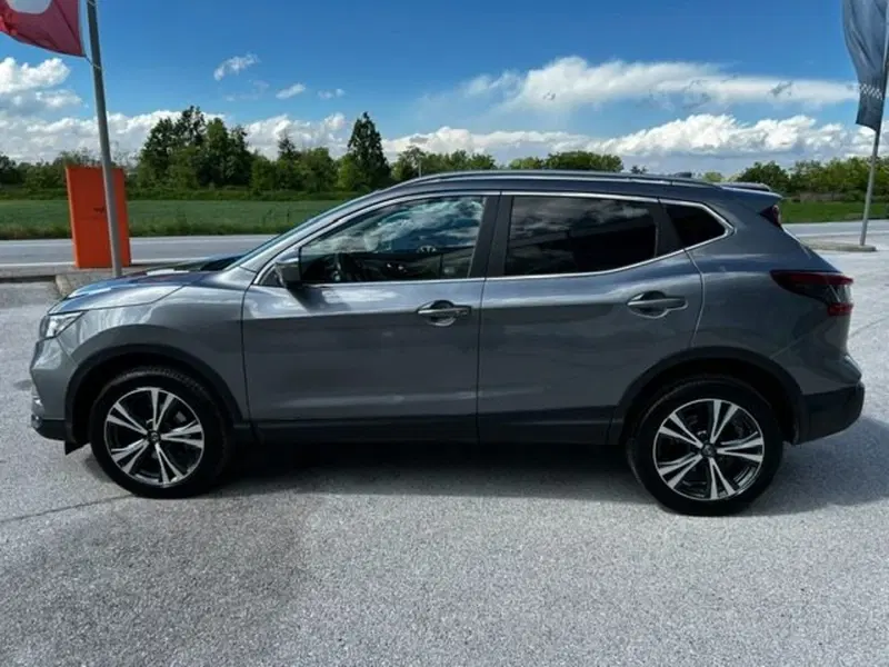 Nissan Qashqai usata a Cuneo (3)