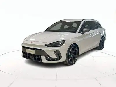 Cupra Leon Station Wagon Leon Sportstourer 1.5 hybrid 150cv dsg del 2025 usata a Vicenza