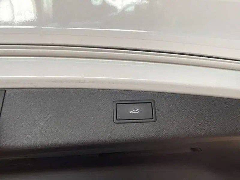 Cupra Leon Station Wagon usata a Vicenza (20)