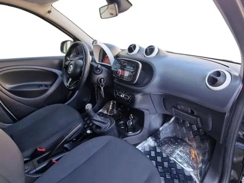 smart forfour usata a Salerno (13)
