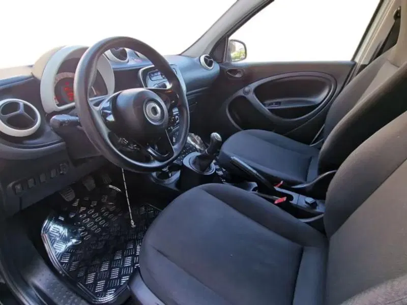 smart forfour usata a Salerno (9)
