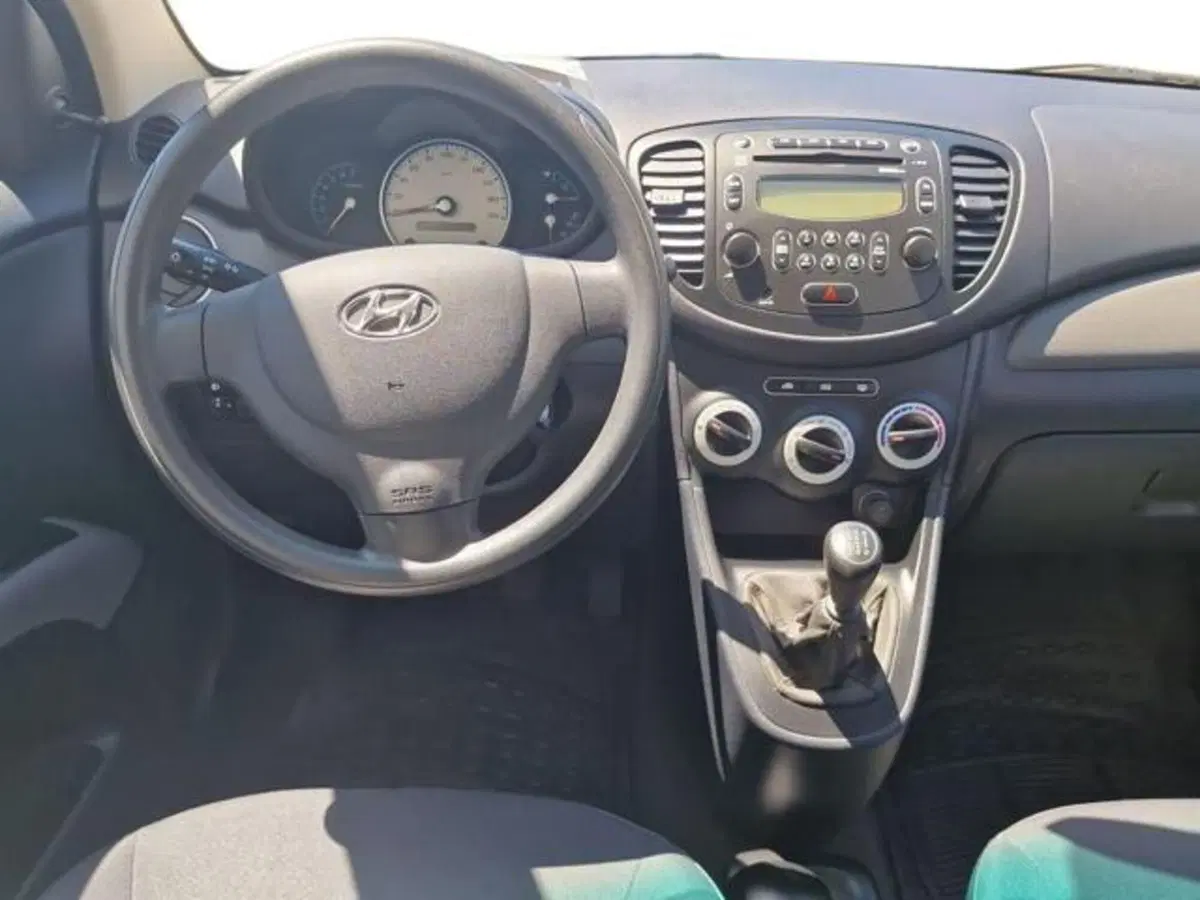 Hyundai i10 usata a Salerno (10)