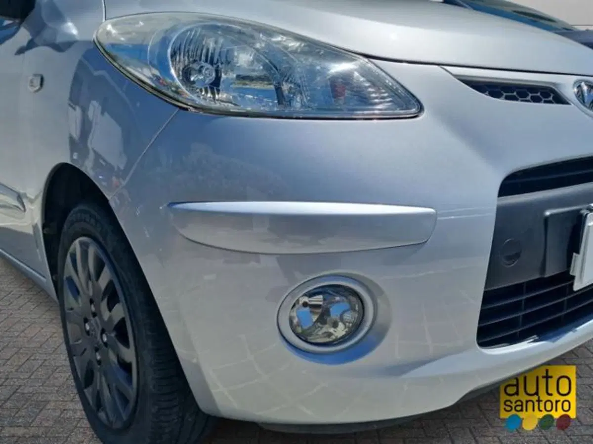 Hyundai i10 usata a Salerno (8)