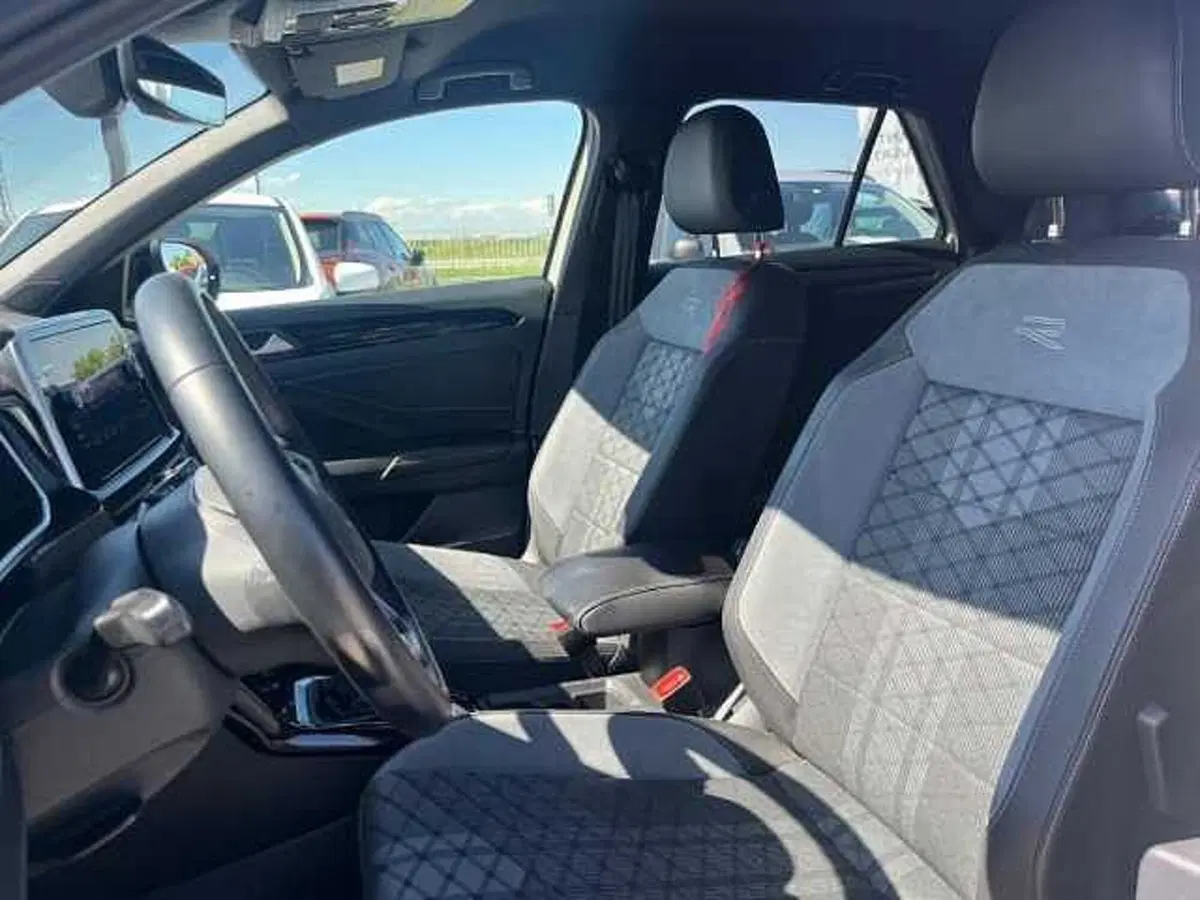 Volkswagen T-Roc usata a Ravenna (18)