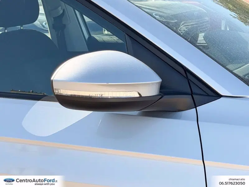 Volkswagen T-Cross usata a Roma (15)