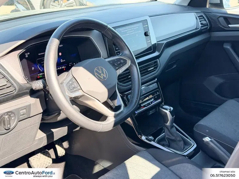 Volkswagen T-Cross usata a Roma (18)