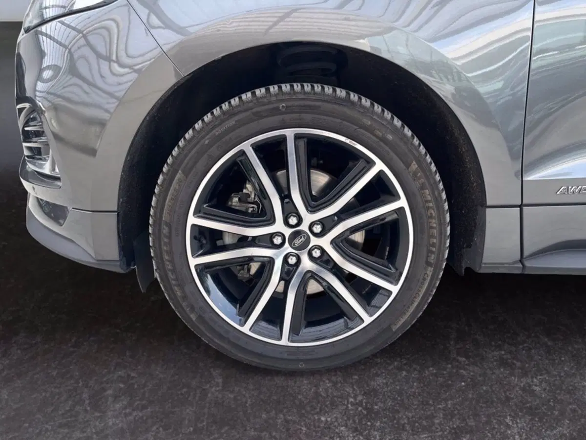 Ford Edge usata a Milano (9)