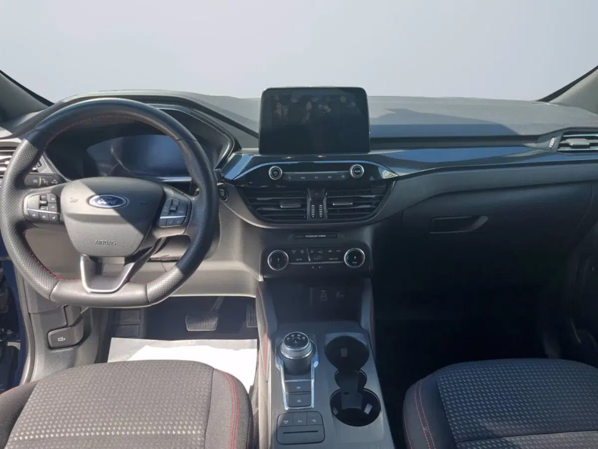 Ford Kuga usata a Milano (11)