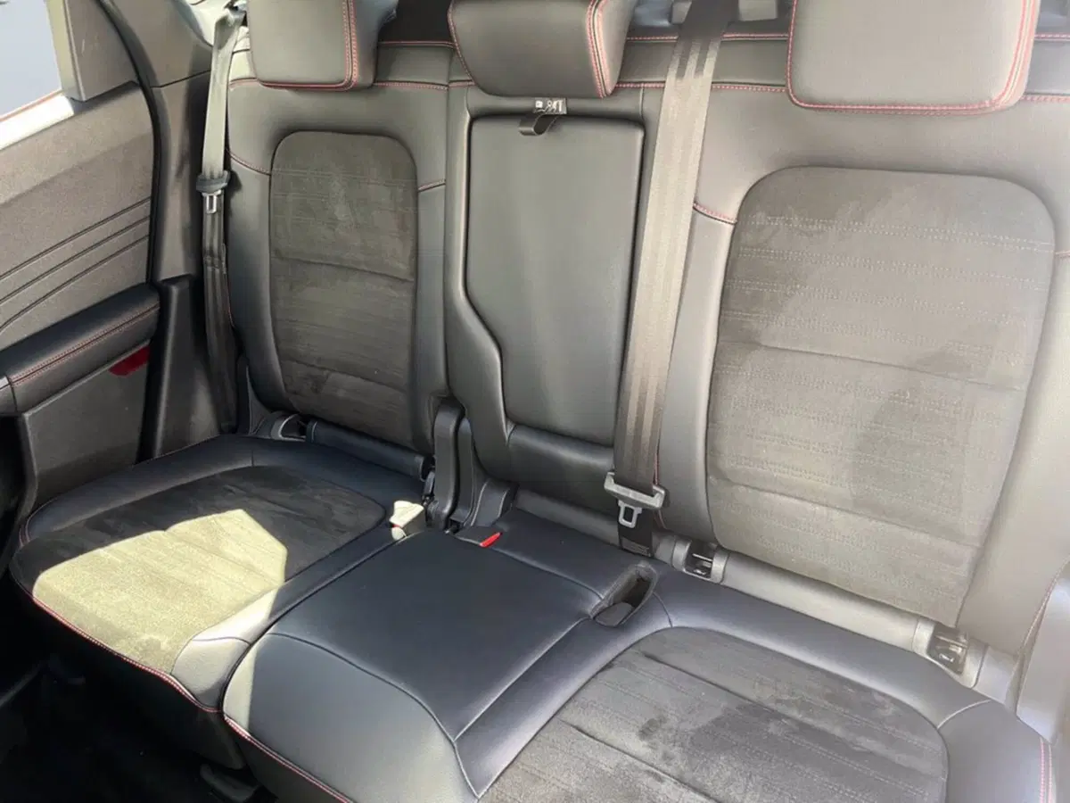 Ford Kuga usata a Milano (12)