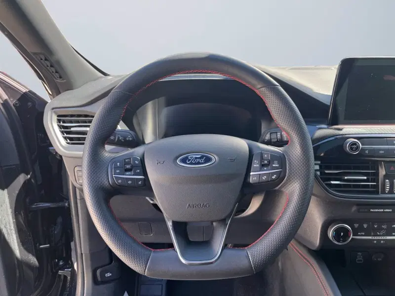 Ford Kuga usata a Milano (13)