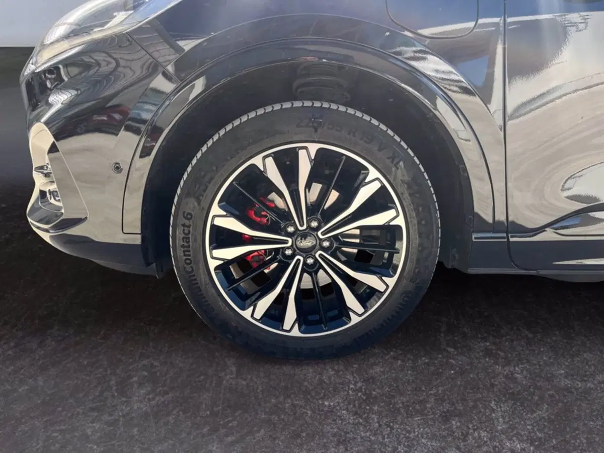 Ford Kuga usata a Milano (9)
