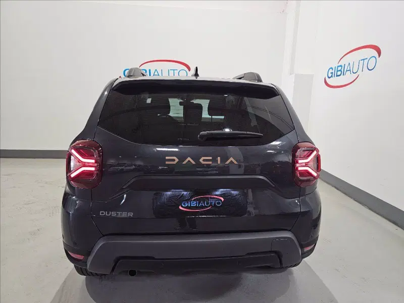 Dacia Duster usata a Palermo (8)