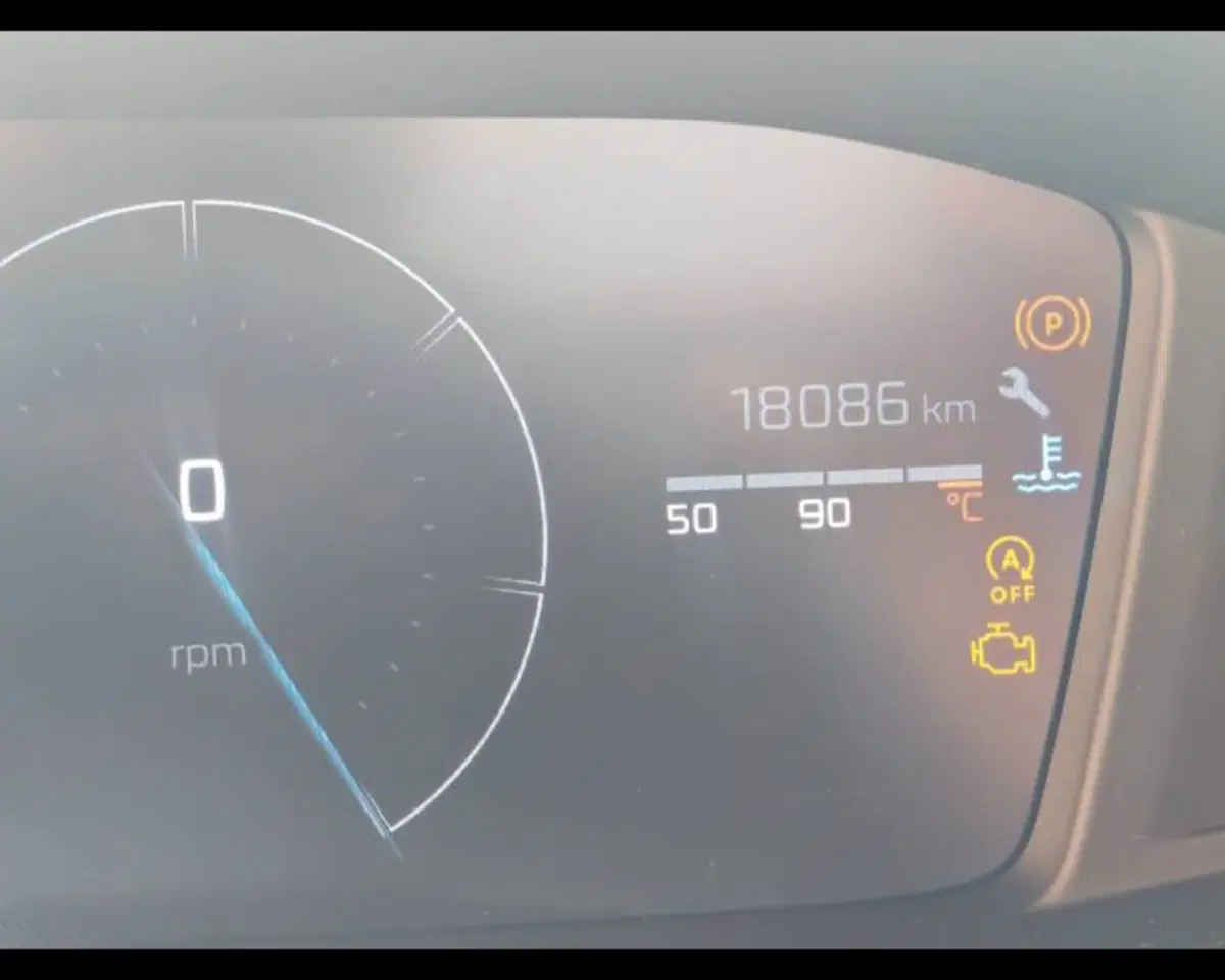 Peugeot 2008 usata a Potenza (18)