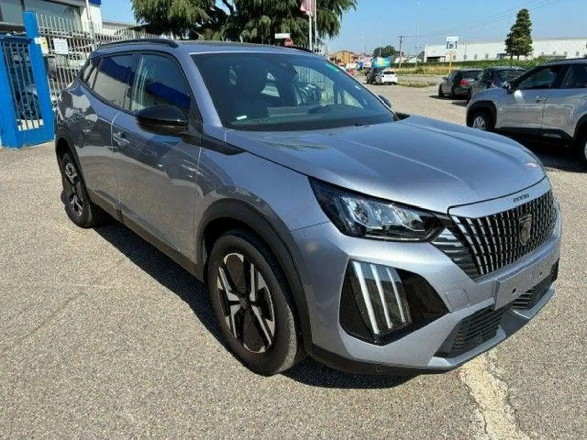 Peugeot 2008 usata a Milano (5)