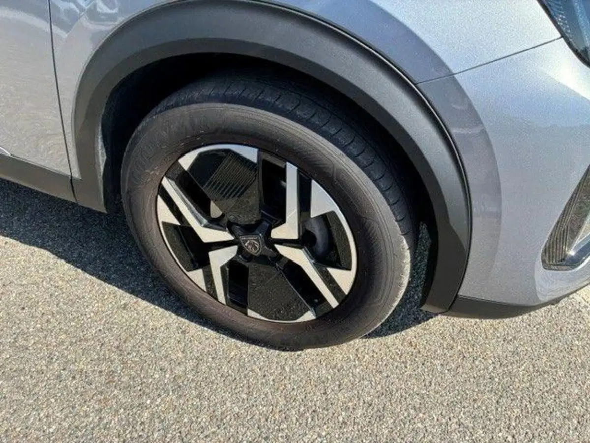 Peugeot 2008 usata a Milano (6)