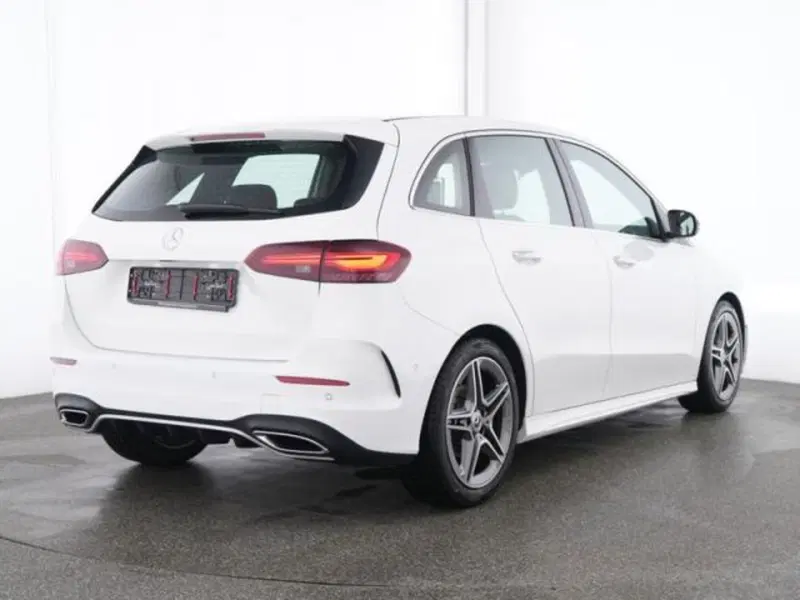 Mercedes-Benz Classe B usata a Milano (2)