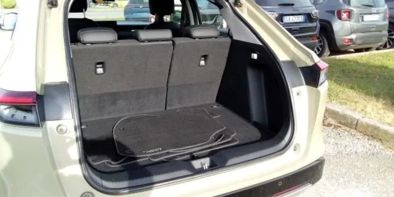 Honda HR-V usata a Udine (16)
