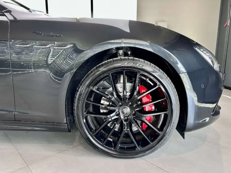 Maserati Ghibli nuova a Torino (4)
