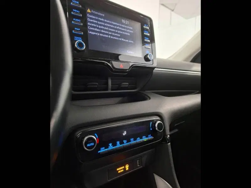 Toyota Yaris Cross usata a Torino (8)
