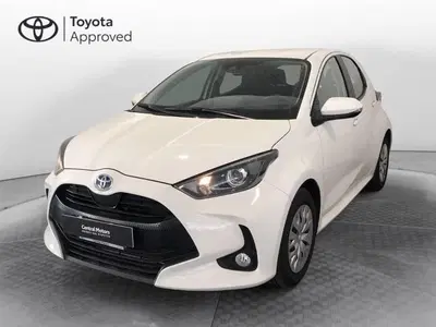 Toyota Yaris Cross 1.5h GR Sport Black Sky fwd 116cv e-cvt del 2022 usata a Torino