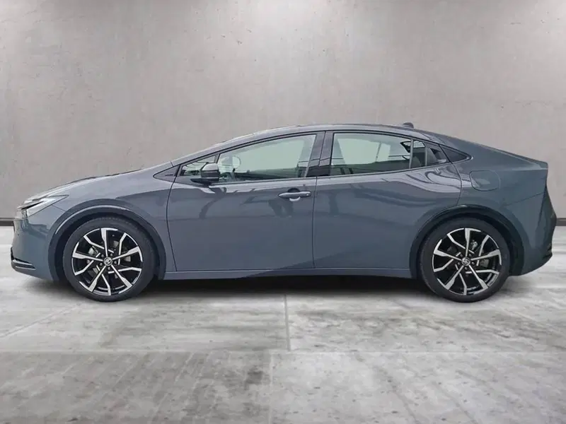 Toyota Prius Plug-in usata a Torino (6)