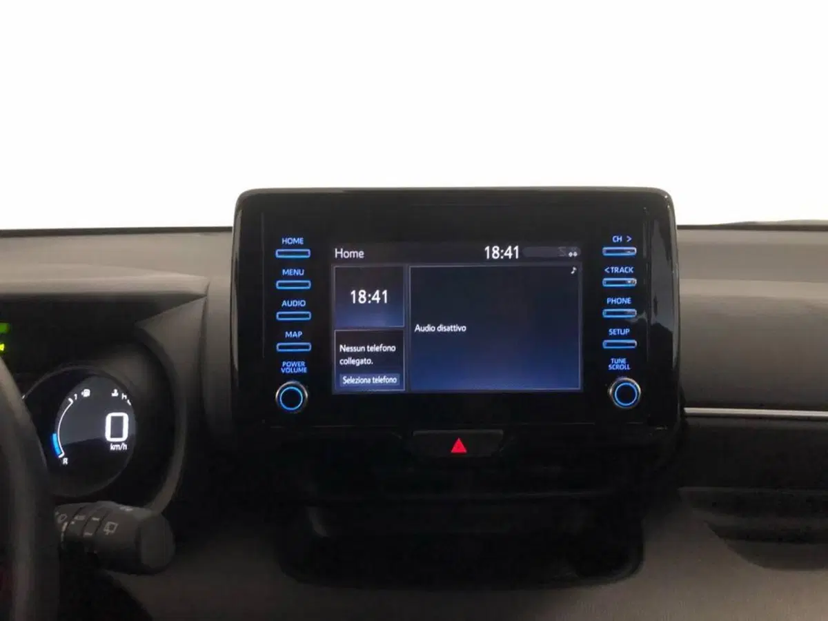 Toyota Yaris Cross usata a Torino (8)