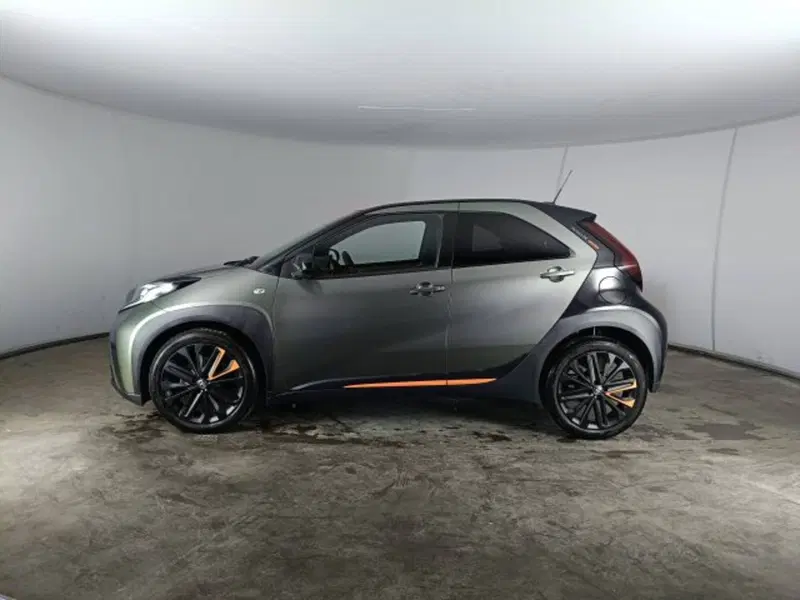 Toyota Aygo X usata a Teramo (6)