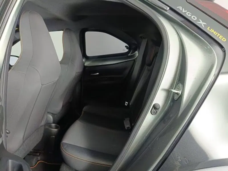 Toyota Aygo X usata a Teramo (9)