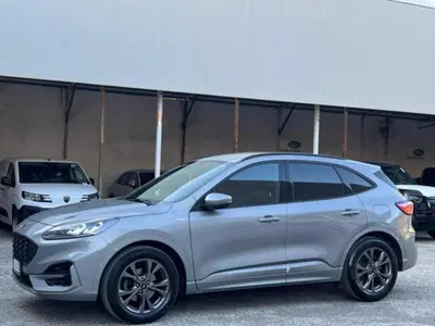 Ford Kuga 1.5 EcoBlue 120 CV aut. 2WD ST-Line X Design del 2022 usata a Massarosa