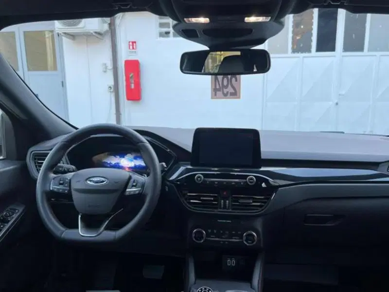 Ford Kuga usata a Lucca (7)
