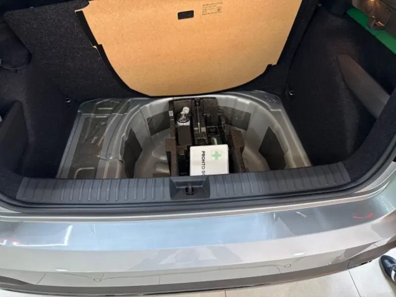 Skoda Kamiq nuova a Catania (13)