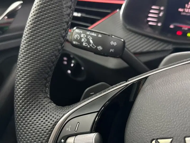 Skoda Kamiq nuova a Catania (19)