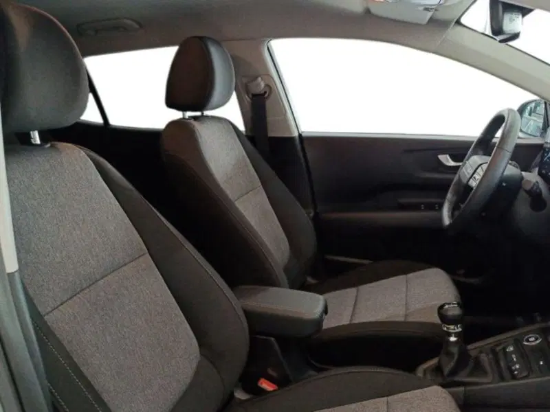 Kia Stonic usata a Catania (10)