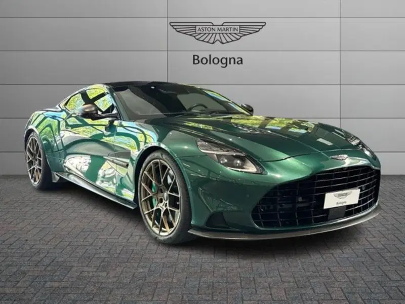Aston Martin Vanquish usata a Bologna